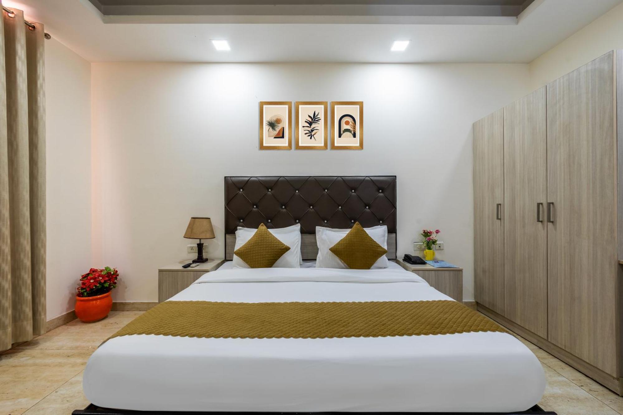 Kabul Hotel By Nexhub Palace - Medanta Gurgaon Exterior foto